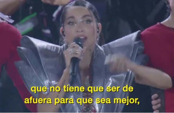 María Becerra defendió a la industria nacional en su último show en River: “Argentina es alto país, amigo”