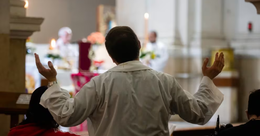 Semana Santa: cumple 10 años la app que localiza los horarios de misa y las iglesias más cercanas