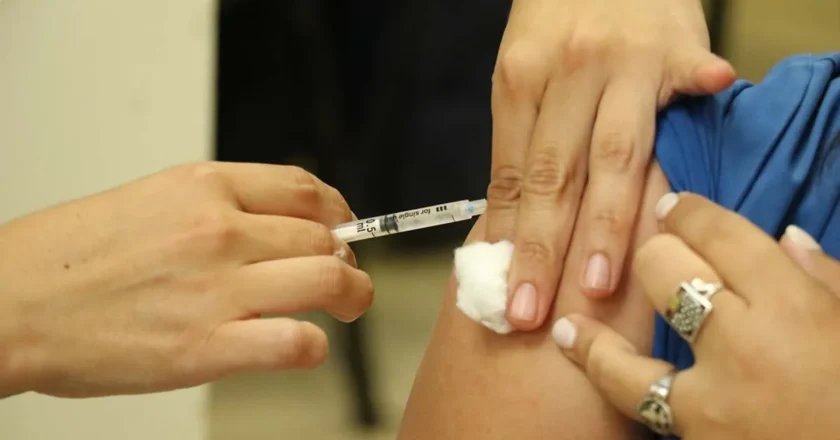 Gripe y Dengue: ¿Dónde será el operativo de vacunación este sábado?