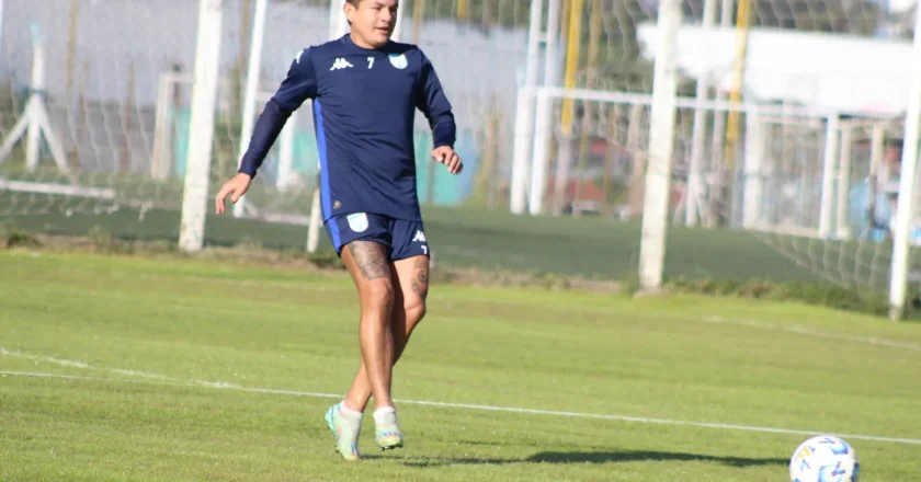 Atlético volvió a las prácticas pensando en el próximo torneo