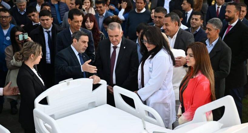 Tucumán suma tecnología médica por más de $1.500 millones y 169 profesionales pasaron a planta transitoria del Sistema de Salud