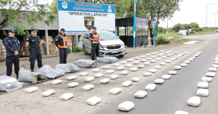 La Policía secuestró alrededor de 120 kilos de marihuana en 7 de Abril