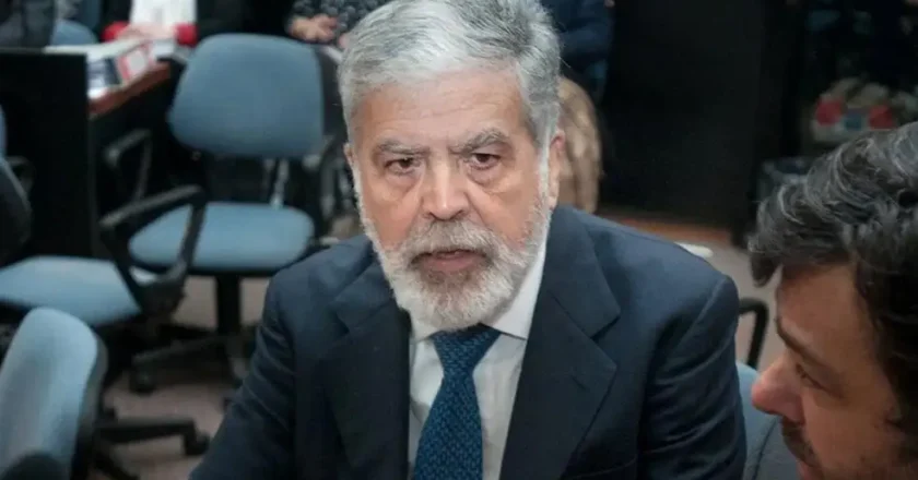 La Corte Suprema confirmó la condena a Julio De Vido por la tragedia de Once y rechazó el último recurso de su defensa