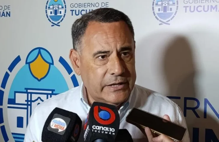 Amado confirmó el pago del aguinaldo para los estatales en junio